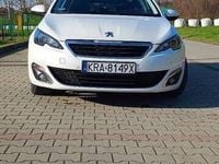 Używany Peugeot 308 Allure 125 KM (91 kW) 2013 Biały Hatchback