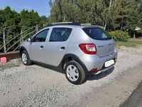 Używany Dacia Sandero Stepway 90 KM (66 kW) 2014 Srebrny Hatchback
