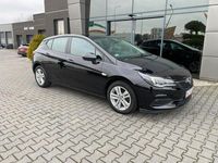 Używany Opel Astra 110 KM (80 kW) 2020 Czarny Hatchback