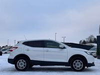 używany Nissan Qashqai 1.6dm 130KM 2015r. 203 764km