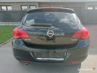 używany Opel Astra 1.4dm 140KM 2011r. 113 000km