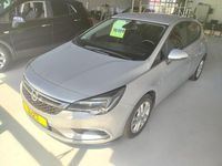 Używany Opel Astra Enjoy 125 KM (91 kW) 2018 Srebrny (metalik) Hatchback
