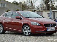 Używany Volvo V40 190 KM (139 kW) 2015 Bordowy Kombi