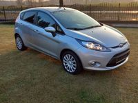 Używany Ford Fiesta 2012 Srebrny Hatchback