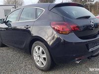 Używany Opel Astra Sport 2010 Czarny Hatchback
