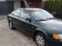 Używany VW Passat 1997 Zielony Sedan/Limuzyna