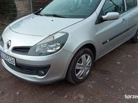 Używany Renault Clio III 2005 Srebrny Hatchback