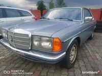 używany Mercedes 230 230 ce do renowacjice do renowacji