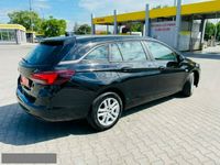 używany Opel Astra 1.6dm 110KM 2017r. 130 000km