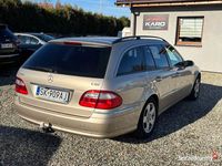 Używany Mercedes E270 2003 Beżowy Kombi