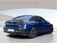 Używany BMW i7 Comfort Edition 484 kW (659 KM) 2024 Niebieski tanzanite bmw individual metalizowany Sedan/Limuzyna