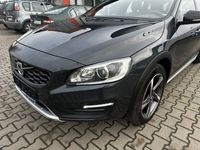 używany Volvo V60 CC 2dm 190KM 2017r. 138 000km