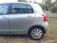 używany Toyota Yaris 2006/2007 Salon Polska 1.3 - 5drzwi - benzyna + LPG - (uszk.)