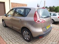 używany Renault Scénic III 1.9 DCi 130 koni Comfort 72 000 km 2011r