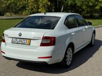 Używany Skoda Octavia Sport 105 KM (77 kW) 2014 Biały Sedan/Limuzyna