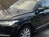Używany Volvo XC90 235 KM (172 kW) 2019 Czarny SUV