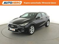 Używany Infiniti Q30 Premium 109 KM (80 kW) 2016 Czarny Hatchback
