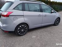 używany Ford Grand C-Max 7 osobowy