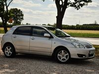 Używany Toyota Corolla 90 KM (66 kW) 2006 Beżowy (metalik, perła) Hatchback