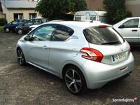 używany Peugeot 208 1,6 e HDI 2012 r