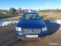 Używany VW Passat 2001 Granatowy Sedan/Limuzyna
