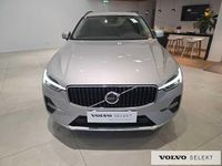 Używany Volvo XC60 197 KM (144 kW) 2022 Srebrny SUV