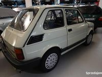 używany Fiat 126 BIS z 1990 roku — mały bohater wielkiej historii