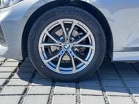 używany BMW 318 i Limuzyna