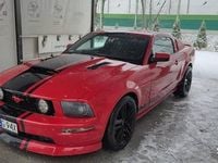 Używany Ford Mustang GT 2007 Czerwony Coupe