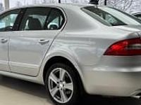 Używany Skoda Superb Comfort 170 KM (125 kW) 2009 Srebrny Sedan/Limuzyna