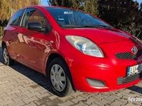 Używany Toyota Yaris 2010 Czerwony Hatchback