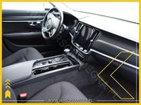 używany Volvo V90 2dm 150KM 2018r. 241 000km