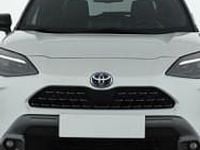 Używany Toyota Yaris Cross 116 KM (85 kW) 2022 Biały SUV