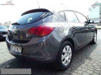 Używany Opel Astra Enjoy 110 KM (80 kW) 2010 Szary (metalik) Hatchback