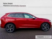Używany Volvo XC60 250 KM (183 kW) 2019 Czerwony SUV