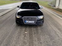 Używany Audi A4 2013 Czarny Sedan/Limuzyna