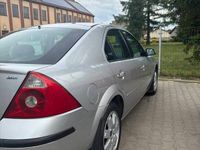 Używany Ford Mondeo 2003 Srebrny Sedan/Limuzyna