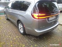 Używany Chrysler Pacifica 2021 Van