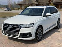 Używany Audi Q7 S-Line 272 KM (200 kW) 2017 Biały SUV