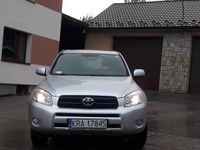 używany Toyota RAV4 stan bardzo dobry,tylko 161tys.km.