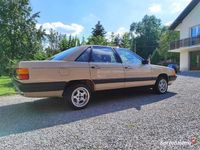Używany Audi 100 1983 Beżowy Sedan/Limuzyna