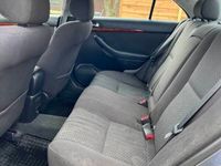 używany Toyota Avensis 2.0 D4D /Grzane fotele/Klima /Ksenon /Polecam