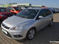 Używany Ford Focus 2008 Srebrny Hatchback