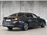 Używany BMW 520 Luxury Line 190 KM (139 kW) 2020 Szary sophisto z brylantowym połyskiem metalizowany Sedan/Limuzyna
