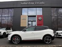 Nowe Alfa Romeo Junior Veloce 205 kW (280 KM) 2025 Lakier pastelowy biały z czarnym dachem  sempione SUV