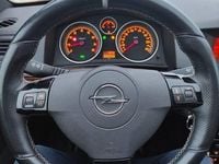 Używany Opel Astra GTC 2007 Szary Hatchback