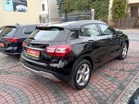 używany Mercedes GLA200 1.6dm 156KM 2017r. 77 000km