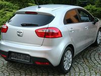 używany Kia Rio Benzyna Nawigacja Kamera 134 tys km 5 drzwi III (2011-)