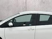 Używany Toyota Yaris 112 KM (82 kW) 2019 Biały Hatchback