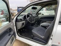 Używany Renault Clio II 2003 Biały Sedan/Limuzyna